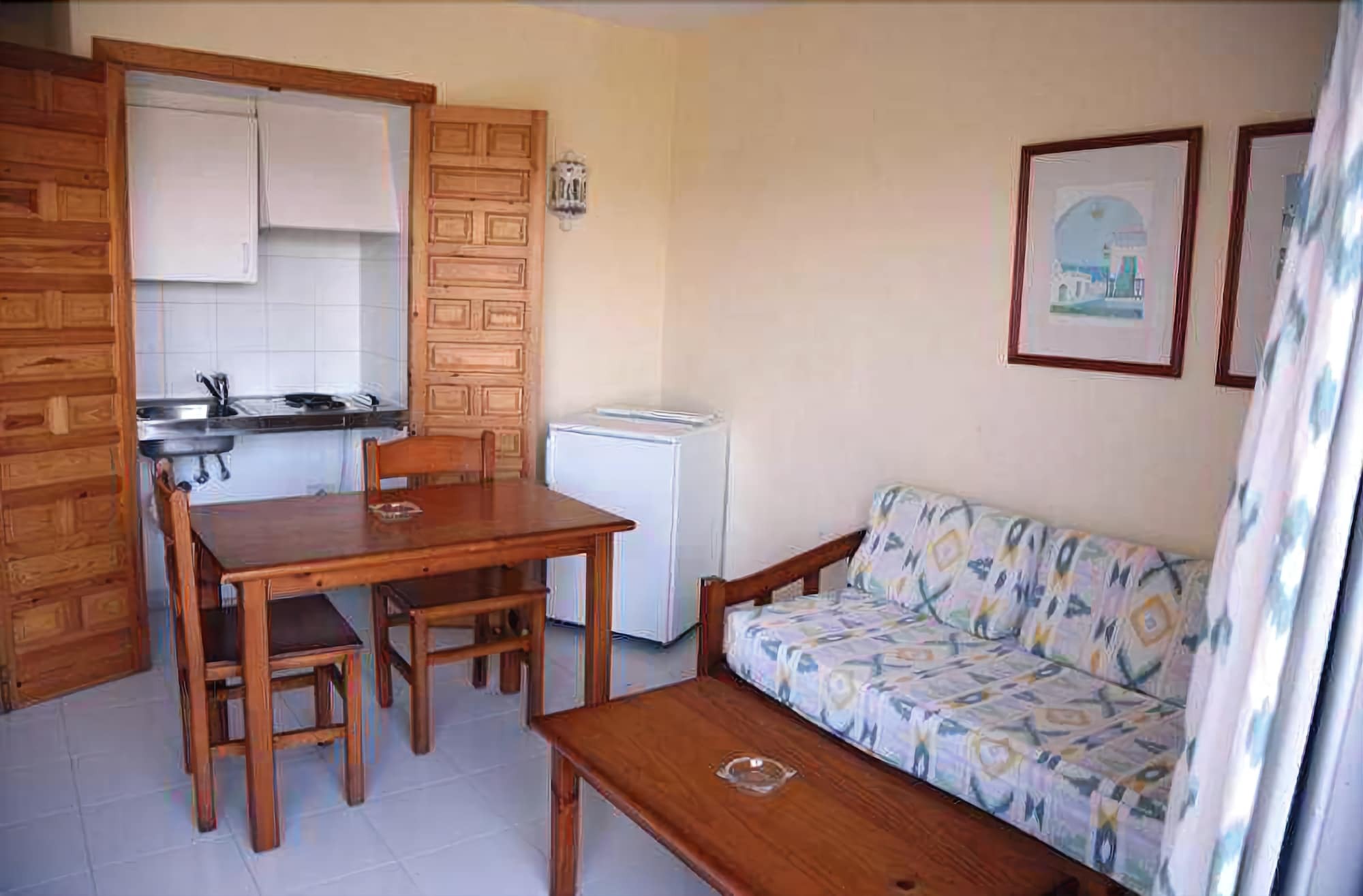 Cala Vadella Resort San José Екстериор снимка